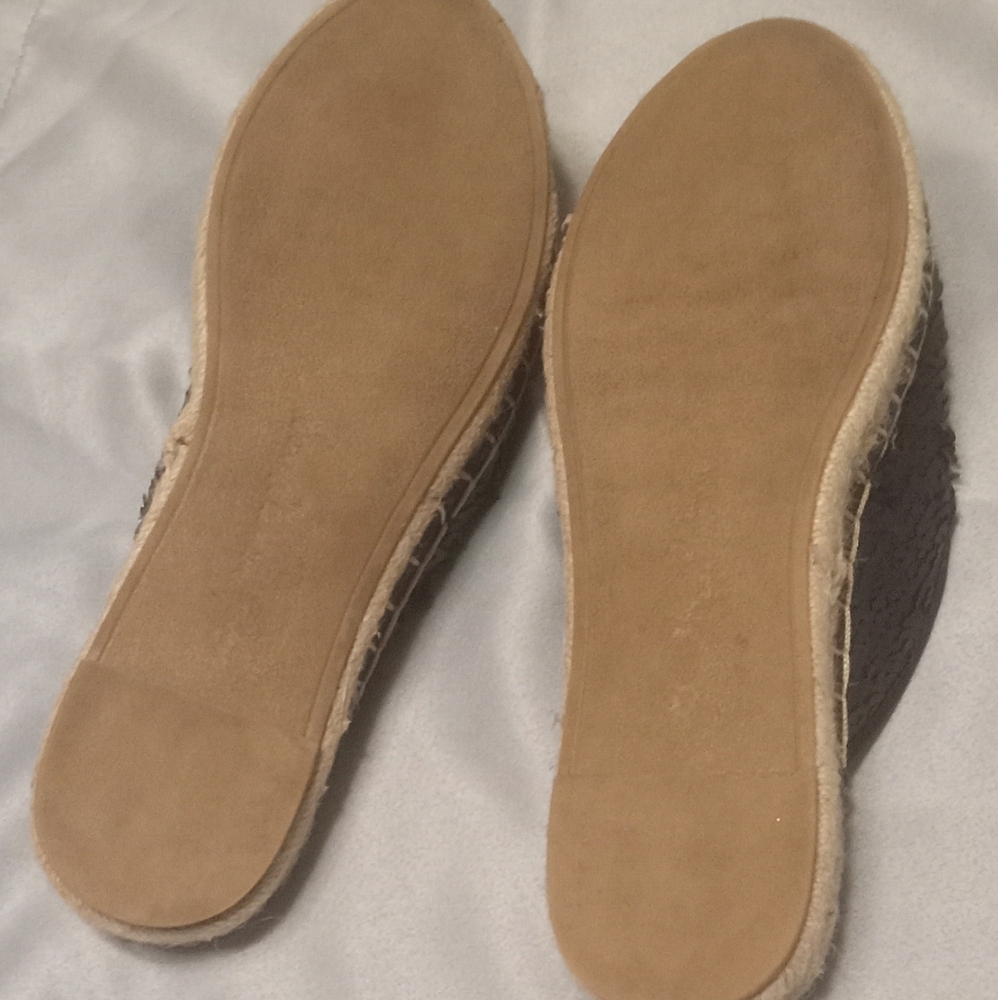 Sam Edelman Slides - Picture 4 of 4